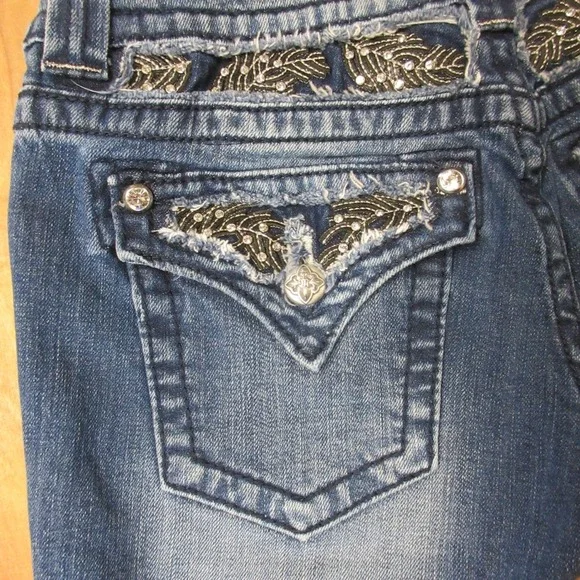MISS ME Embellished Denim Jean Capris Sz 29 Blue Distressed Flap Pockets JP6085P - Picture 12 of 16